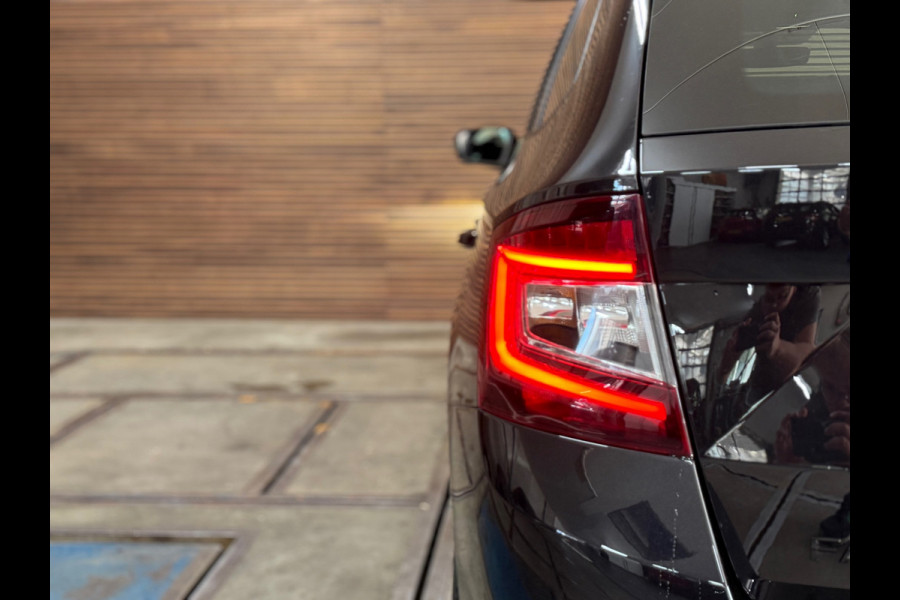 Škoda Fabia Combi 1.0 TSI 110 PK Monte Carlo | Pano | Navi| Adaptive Cruise | Keyless