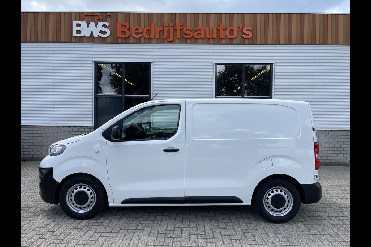 Peugeot Expert 226C 1.6 BlueHDI 95 Pro automaat / vaste prijs rijklaar € 10.950 ex btw / lease vanaf € 242 / airco / cruise / trekhaak / parkeersensoren achter / euro 6 Peugeot Expert 226C 1.6 BlueHDI 95 Pro automaat / vaste prijs rijklaar € 10.950 ex btw / lease vanaf € 242 / airco / cruise / trekhaak / parkeersensoren achter / euro 6