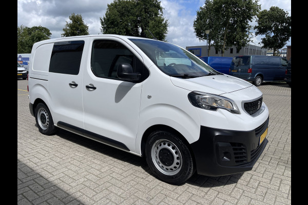 Peugeot Expert 226C 1.6 BlueHDI 95 Pro automaat / vaste prijs rijklaar € 10.950 ex btw / lease vanaf € 242 / airco / cruise / trekhaak / parkeersensoren achter / euro 6