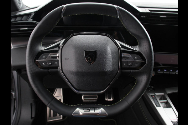 Peugeot 308 1.2 PureTech GT Climate control Adaptive cruise control Parkeersensoren Achteruitrijcamera Navigatie Voorstoelen verwarmd LED Apple Carplay/ Android Auto