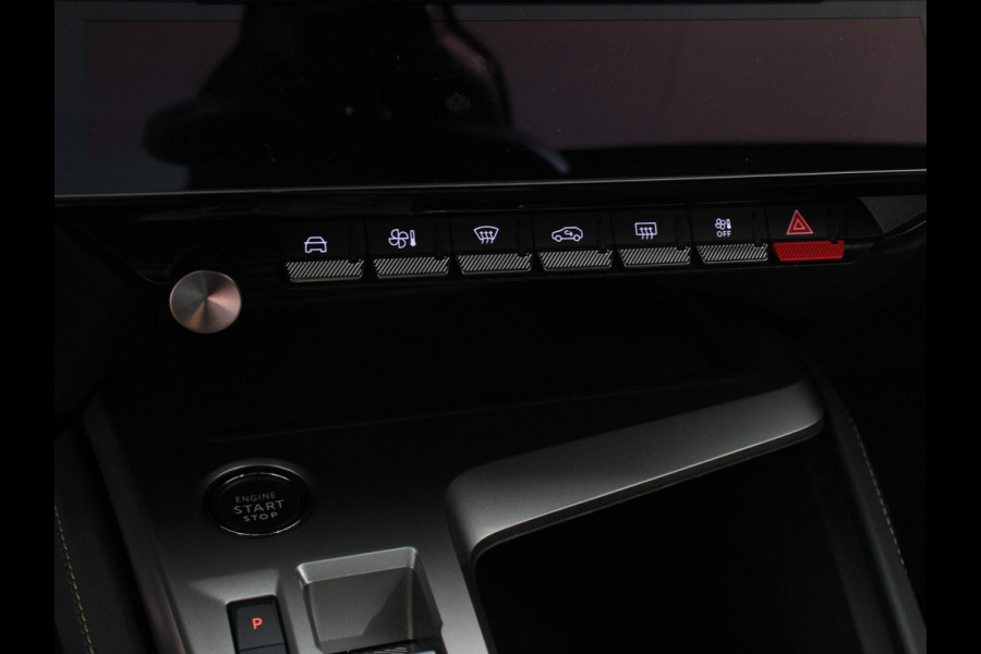 Peugeot 308 1.2 PureTech GT Climate control Adaptive cruise control Parkeersensoren Achteruitrijcamera Navigatie Voorstoelen verwarmd LED Apple Carplay/ Android Auto