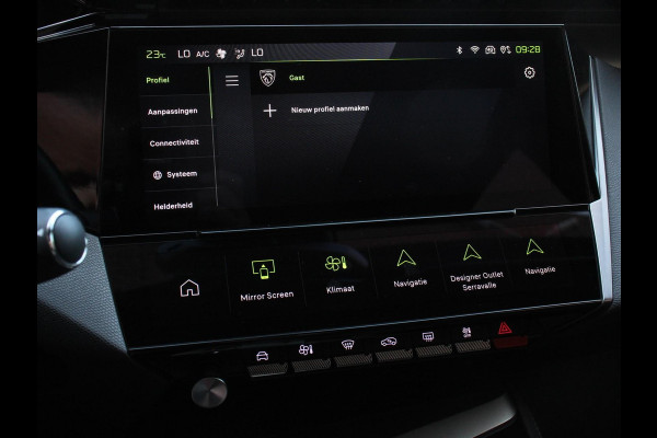 Peugeot 308 1.2 PureTech GT Climate control Adaptive cruise control Parkeersensoren Achteruitrijcamera Navigatie Voorstoelen verwarmd LED Apple Carplay/ Android Auto