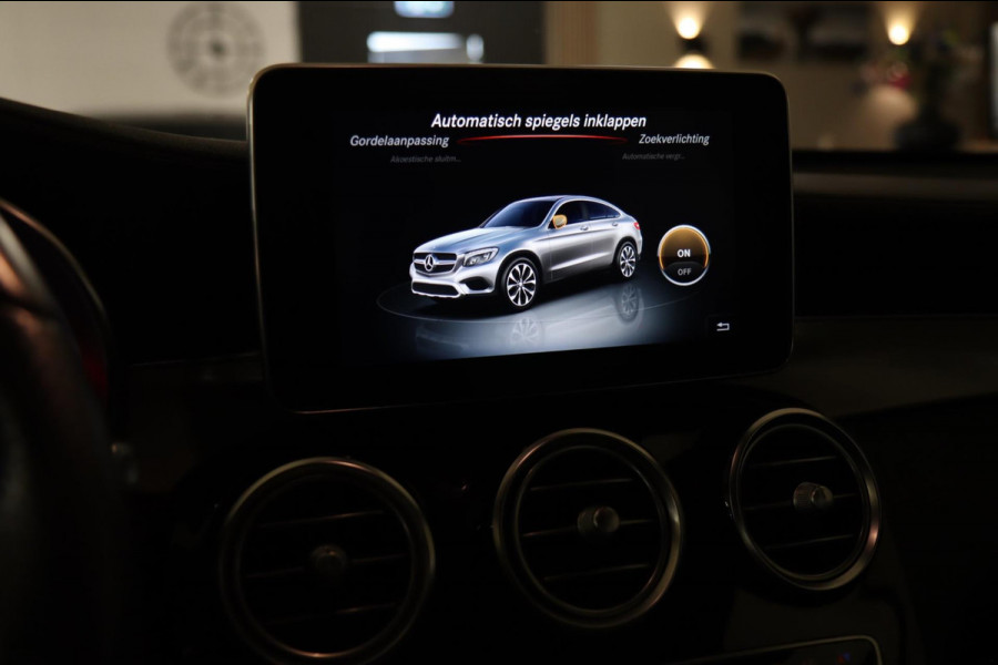 Mercedes-Benz GLC Coupé AMG 43 4MATIC PANODAK/KEYLES/LANEASSIST/LUCHT/360CAM/SFEER/BURM/VOL