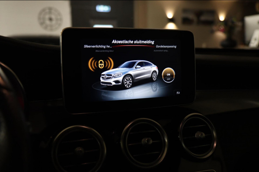 Mercedes-Benz GLC Coupé AMG 43 4MATIC PANODAK/KEYLES/LANEASSIST/LUCHT/360CAM/SFEER/BURM/VOL