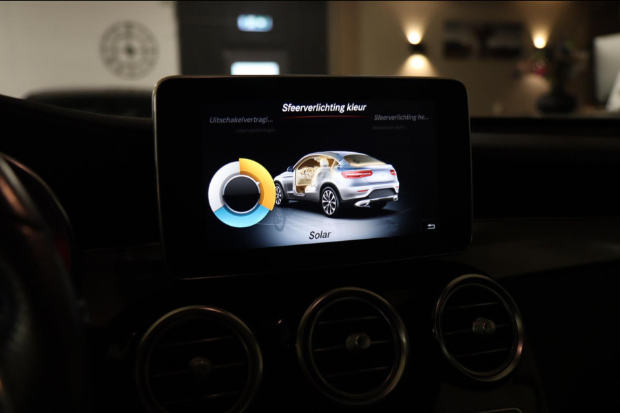 Mercedes-Benz GLC Coupé AMG 43 4MATIC PANODAK/KEYLES/LANEASSIST/LUCHT/360CAM/SFEER/BURM/VOL