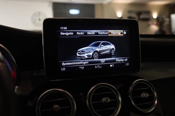 Mercedes-Benz GLC Coupé AMG 43 4MATIC PANODAK/KEYLES/LANEASSIST/LUCHT/360CAM/SFEER/BURM/VOL