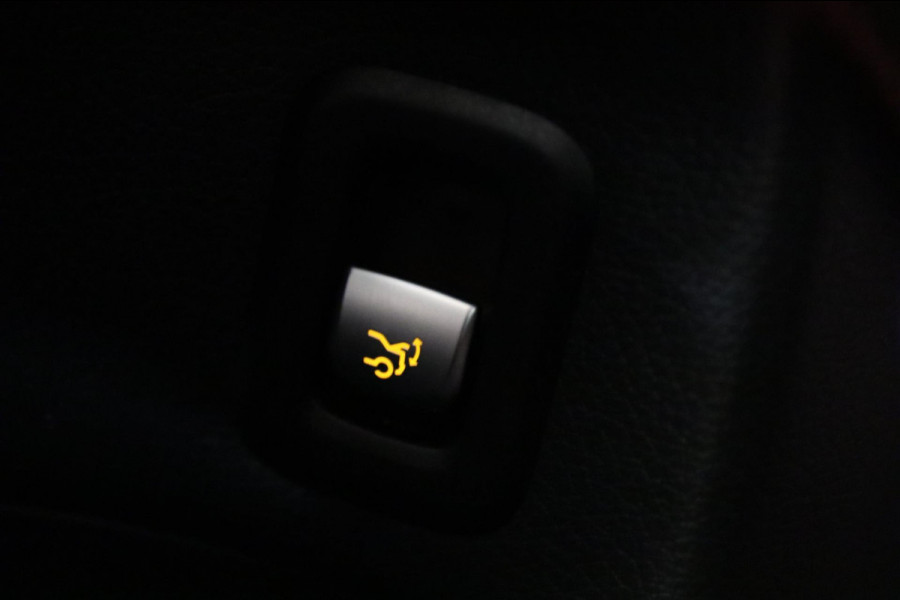 Mercedes-Benz GLC Coupé AMG 43 4MATIC PANODAK/KEYLES/LANEASSIST/LUCHT/360CAM/SFEER/BURM/VOL