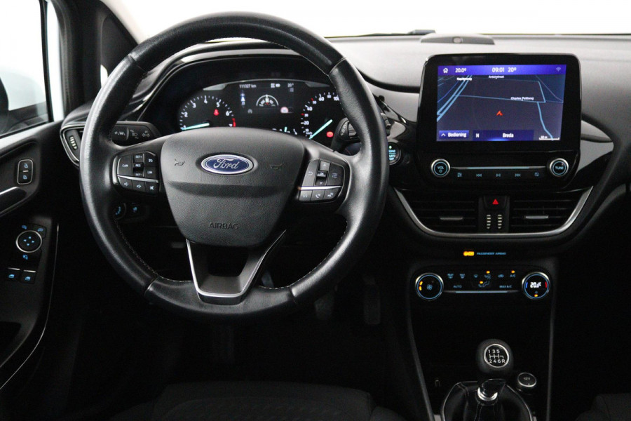 Ford Fiesta 1.0 EcoBoost Titanium (PARKEERSENSOREN, ACHTERUITRIJCAMERA, CRUISE CONTROL, LANE-ASSIST, NL-AUTO)