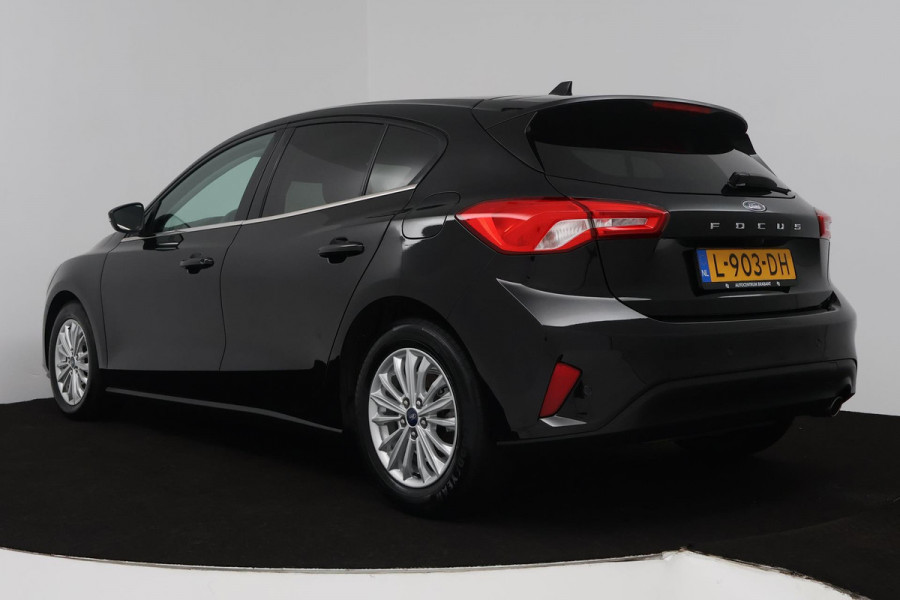 Ford Focus 1.0 EcoBoost Titanium X Business (PARKEERSENSOREN, ACHTERUITRIJCAMERA, CRUISE CONTROL, NAVIGATIE, LANE-ASSIST)