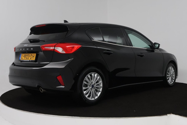 Ford Focus 1.0 EcoBoost Titanium X Business (PARKEERSENSOREN, ACHTERUITRIJCAMERA, CRUISE CONTROL, NAVIGATIE, LANE-ASSIST)