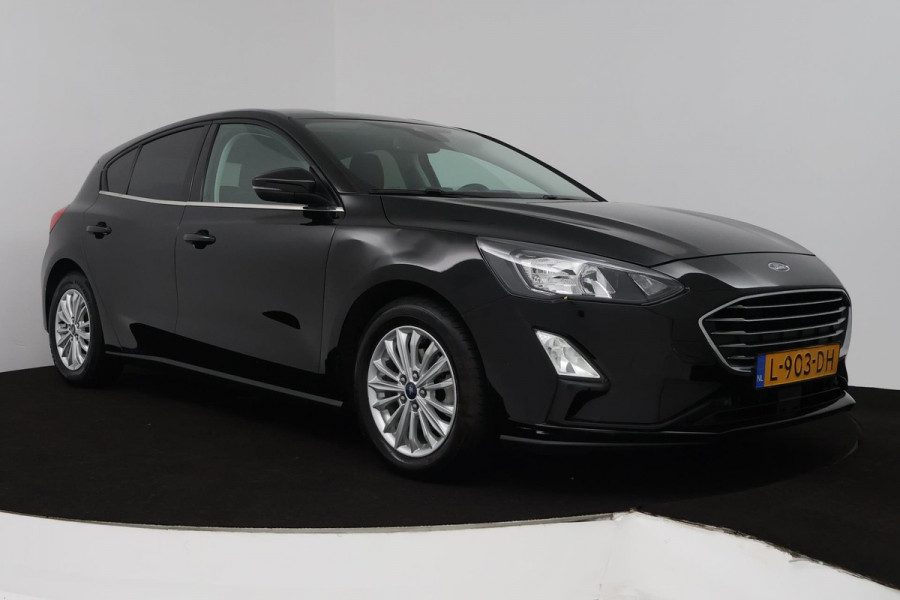 Ford Focus 1.0 EcoBoost Titanium X Business (PARKEERSENSOREN, ACHTERUITRIJCAMERA, CRUISE CONTROL, NAVIGATIE, LANE-ASSIST)