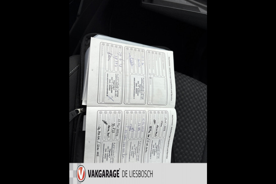 Ford C-MAX 1.0 Titanium/navi/camera/trekhaak/stoel en stuurverw./boeken