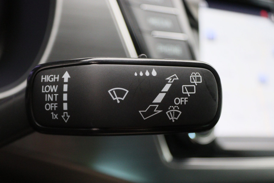 Škoda Fabia Combi 1.0 Business Edition Climate, Apple Carplay, DAB, Cruise, PDC
