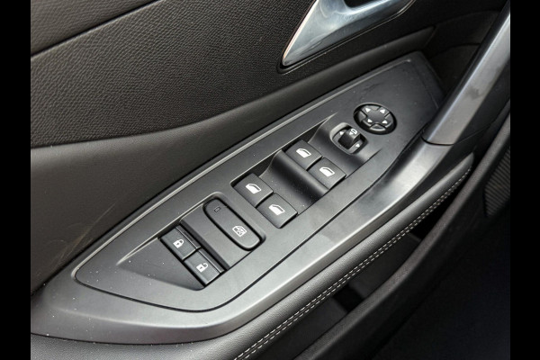 Peugeot 408 1.6 HYbrid Allure Pack 180 EAT8 360Camera|Adap Cruise