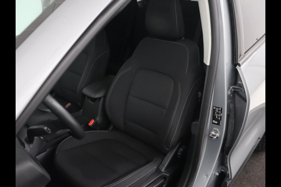 Ford Kuga 2.5 PHEV Titanium | Trekhaak | Camera | Carplay | Navigatie | Climate control | Cruise control | Bluetooth | Keyless | Digital Cockpit