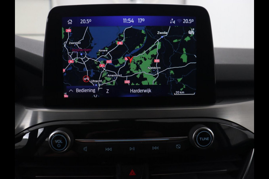 Ford Kuga 2.5 PHEV Titanium | Trekhaak | Camera | Carplay | Navigatie | Climate control | Cruise control | Bluetooth | Keyless | Digital Cockpit