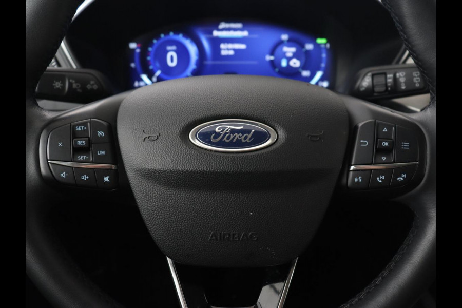 Ford Kuga 2.5 PHEV Titanium | Trekhaak | Camera | Carplay | Navigatie | Climate control | Cruise control | Bluetooth | Keyless | Digital Cockpit
