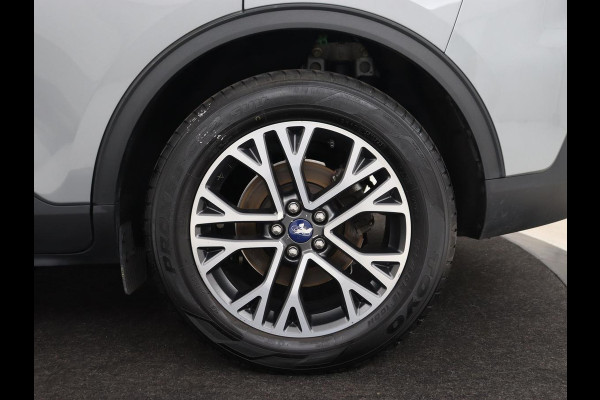 Ford Kuga 2.5 PHEV Titanium | Trekhaak | Camera | Carplay | Navigatie | Climate control | Cruise control | Bluetooth | Keyless | Digital Cockpit
