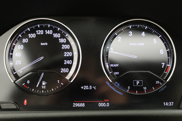 BMW 2 Serie Active Tourer 220i High Executive Automaat Panoramadak, Leer, Head-Up, Camera, Navigatie, LED