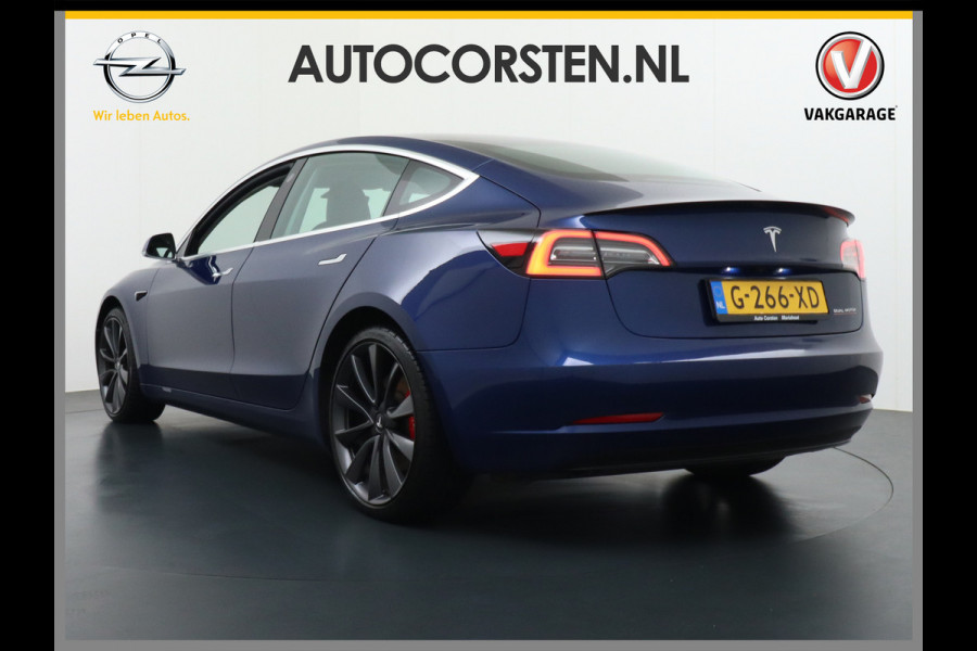Tesla Model 3 Performance 513pk 3,4 sec 0-100 ! Long Range 20"lm FSD-computer 3 AutoPilot Carbon-Spoiler Premium-HiFi Pano.dak Camera Leer Ada Navigatiesysteem full map LED-a+v Comfortstoel(en) ACC Dual-ECC DAB Voorverwarmen interieur via App Keyless via Telefoonsleutel One-Pedal-Drive 4wd Rode Remklauwen Carbon-Spoiler Premium Audio Veel grip door 4WD vierwielaandrijving.  Origineel Nederlandse auto ! nieuwprijs euro 65.680 euro Accu garantie 23-12-2027