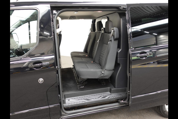Ford Transit Custom 300 2.0 TDCI L2H1 Limited Dubbele cabine Aut. Navi| Airco| 2 Schuifdeuren | Trekhaak| PDC| Carplay| DAB|
