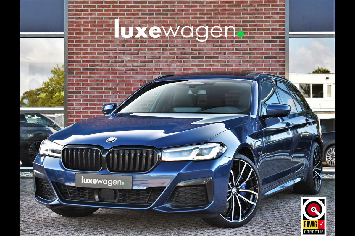 BMW 5 Serie Touring 530e xDrive M-Sport Pano ACC Comf-seat Trekh 360 H/K 20inch BMW 5 Serie Touring 530e xDrive M-Sport Pano ACC Comf-seat Trekh 360 H/K 20inch
