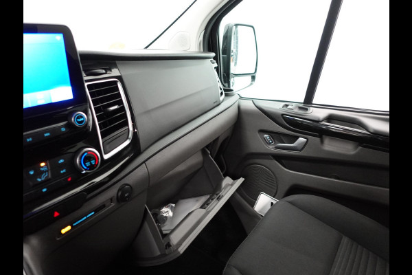 Ford Transit Custom 300 2.0 TDCI L2H1 Limited Dubbele cabine Aut. Navi| Airco| 2 Schuifdeuren | Trekhaak| PDC| Carplay| DAB|