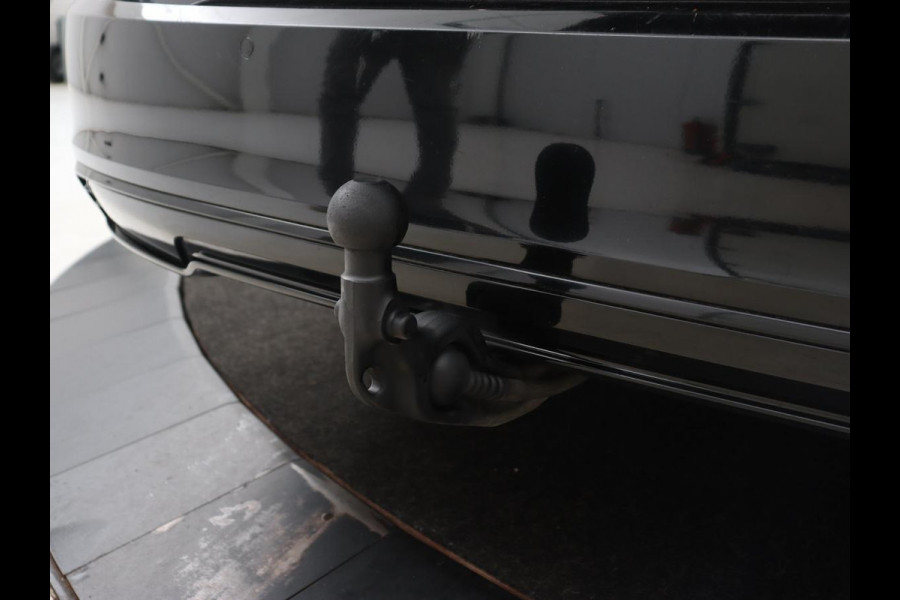 Volvo V90 2.0 T8 Recharge AWD R-Design | Stoel & stuurverwarming | Trekhaak | Adaptive cruise | Camera | Carplay | BLIS | Carplay | Navigatie | Keyless | Achterbankverwarming