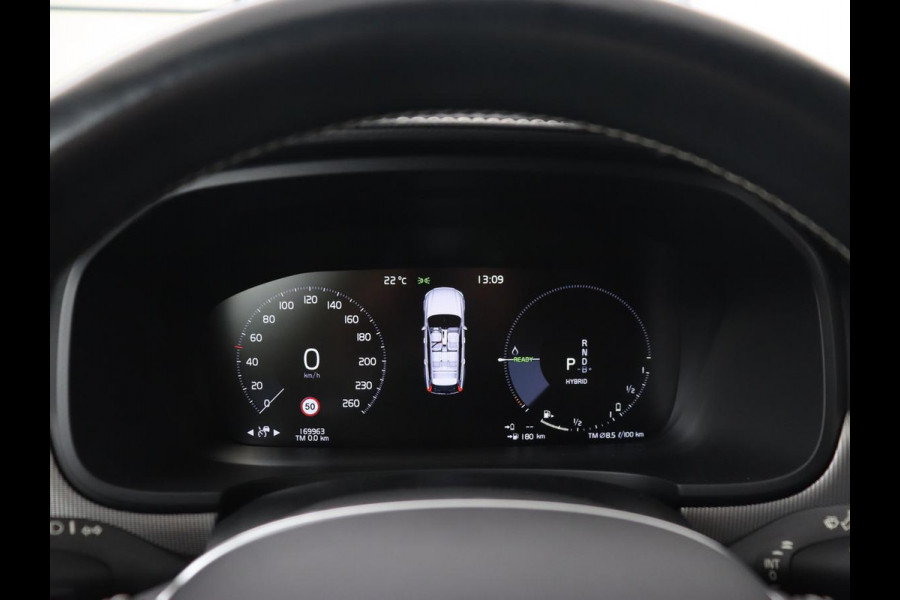Volvo V90 2.0 T8 Recharge AWD R-Design | Stoel & stuurverwarming | Trekhaak | Adaptive cruise | Camera | Carplay | BLIS | Carplay | Navigatie | Keyless | Achterbankverwarming