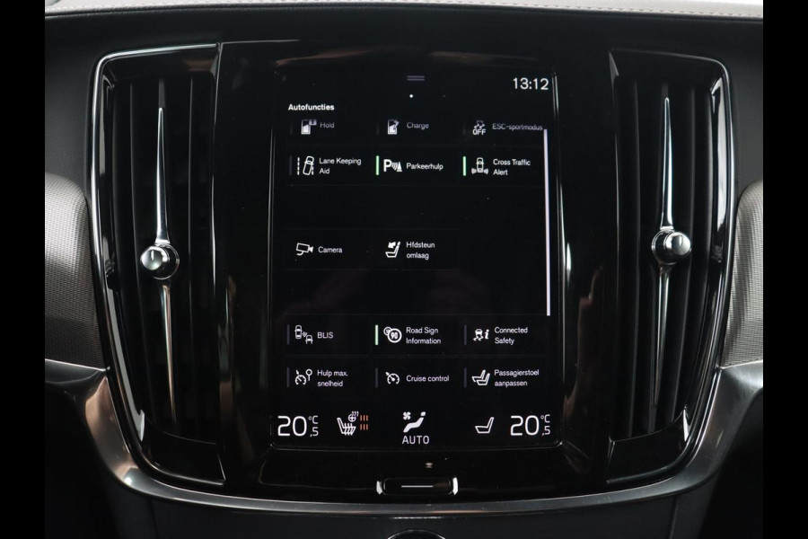 Volvo V90 2.0 T8 Recharge AWD R-Design | Stoel & stuurverwarming | Trekhaak | Adaptive cruise | Camera | Carplay | BLIS | Carplay | Navigatie | Keyless | Achterbankverwarming