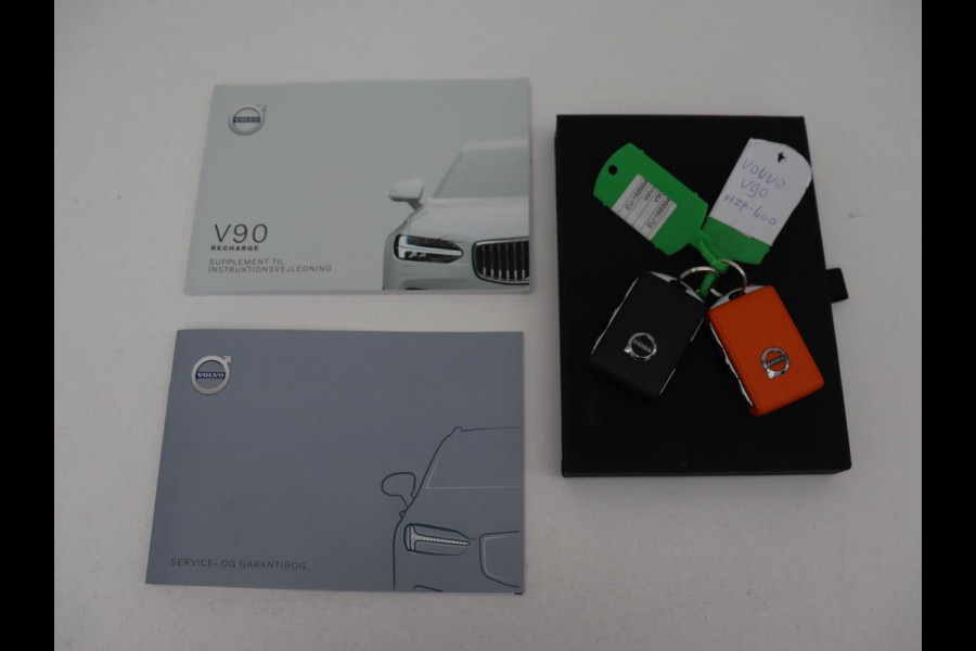 Volvo V90 2.0 T8 Recharge AWD R-Design | Stoel & stuurverwarming | Trekhaak | Adaptive cruise | Camera | Carplay | BLIS | Carplay | Navigatie | Keyless | Achterbankverwarming