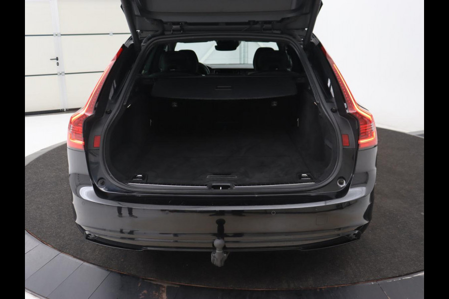 Volvo V90 2.0 T8 Recharge AWD R-Design | Stoel & stuurverwarming | Trekhaak | Adaptive cruise | Camera | Carplay | BLIS | Carplay | Navigatie | Keyless | Achterbankverwarming
