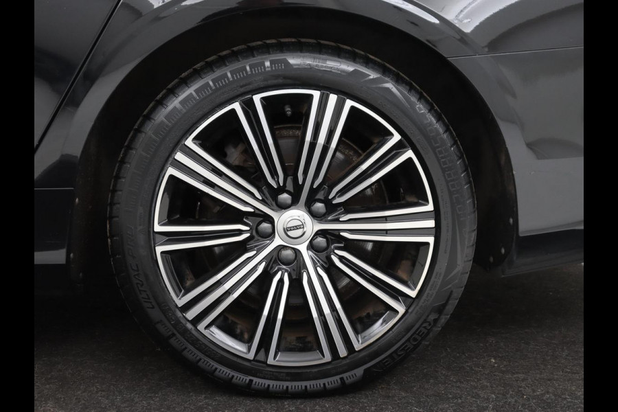 Volvo V90 2.0 T8 Recharge AWD R-Design | Stoel & stuurverwarming | Trekhaak | Adaptive cruise | Camera | Carplay | BLIS | Carplay | Navigatie | Keyless | Achterbankverwarming