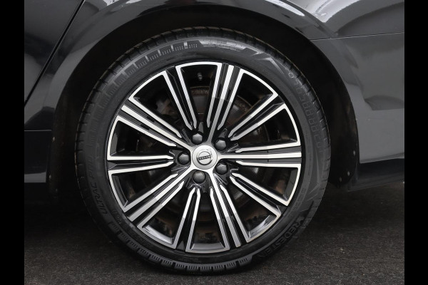 Volvo V90 2.0 T8 Recharge AWD R-Design | Stoel & stuurverwarming | Trekhaak | Adaptive cruise | Camera | Carplay | BLIS | Carplay | Navigatie | Keyless | Achterbankverwarming