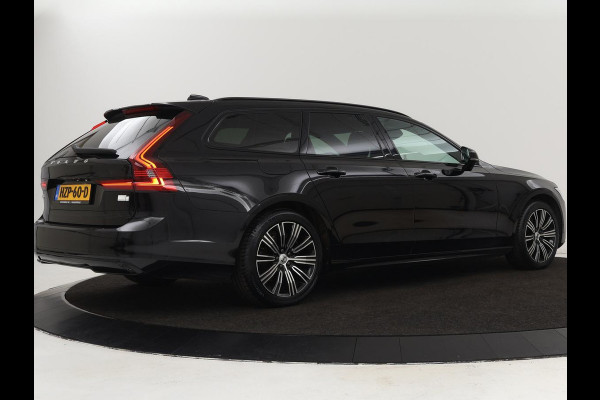 Volvo V90 2.0 T8 Recharge AWD R-Design | Stoel & stuurverwarming | Trekhaak | Adaptive cruise | Camera | Carplay | BLIS | Carplay | Navigatie | Keyless | Achterbankverwarming
