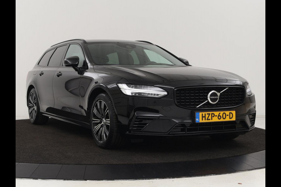 Volvo V90 2.0 T8 Recharge AWD R-Design | Stoel & stuurverwarming | Trekhaak | Adaptive cruise | Camera | Carplay | BLIS | Carplay | Navigatie | Keyless | Achterbankverwarming