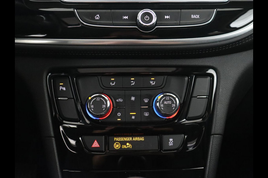 Opel Mokka X 1.4 Turbo Innovation | Automaat | Schuifdak | Camera | Keyless | Carplay | Climate control | Parkeerhulp | Cruise control