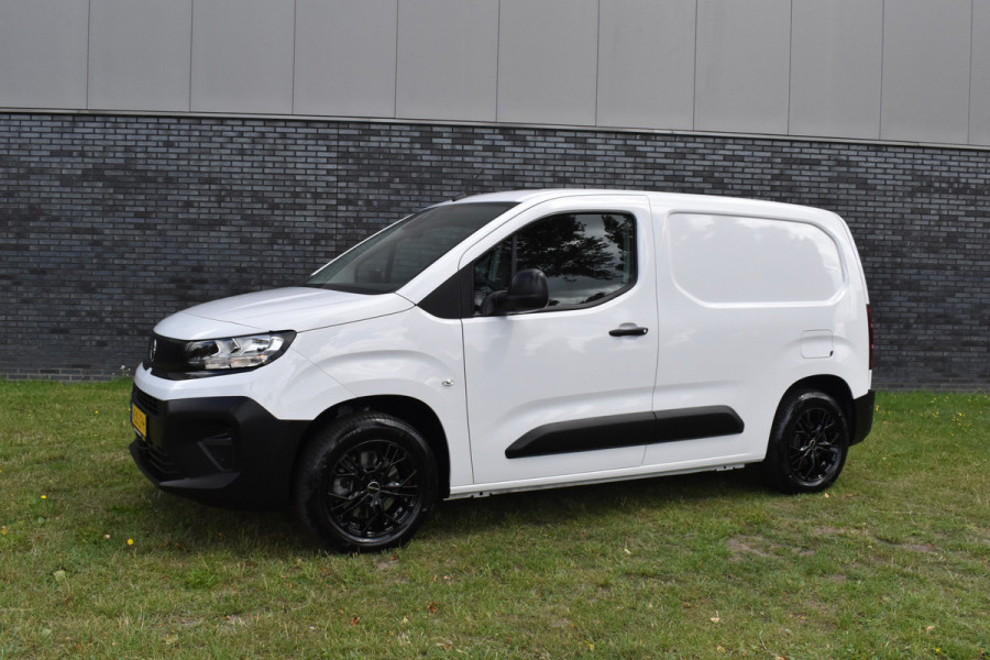 Opel Combo 1.5 BlueHDi 130 S&S L1 Euro 6 Automaat diesel Navigatie applecarplay Betimmering Lm Velgen