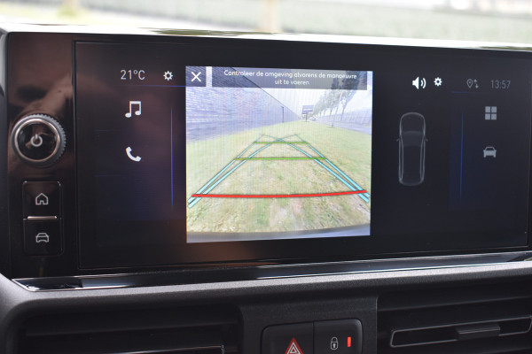 Opel Combo 1.5 BlueHDi 130 S&S L1 Euro 6 Automaat diesel Navigatie applecarplay Betimmering Lm Velgen