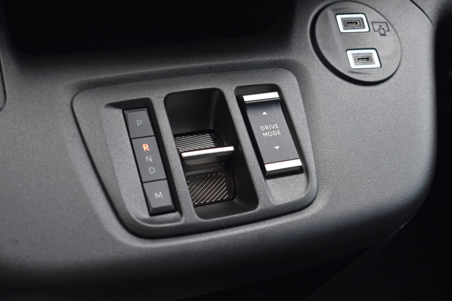 Opel Combo 1.5 BlueHDi 130 S&S L1 Euro 6 Automaat diesel Navigatie applecarplay Betimmering Lm Velgen