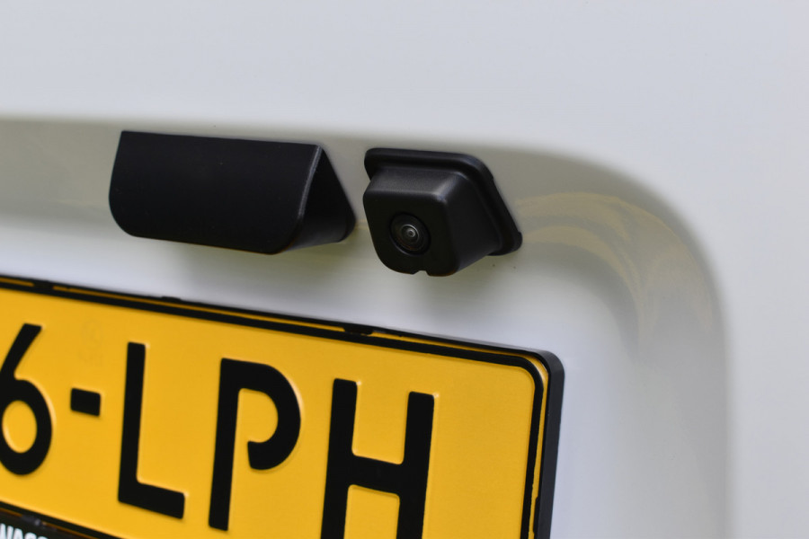 Opel Combo 1.5 BlueHDi 130 S&S L1 Euro 6 Automaat diesel Navigatie applecarplay Betimmering Lm Velgen