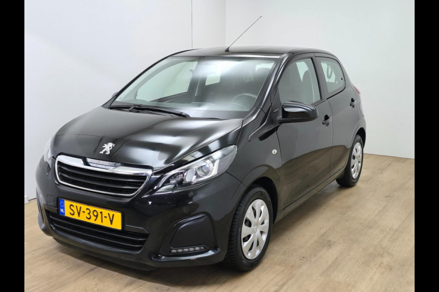 Peugeot 108 Occasion in zwart met airco en bluetooth connecten | Tweedehands Peugeot 108 zwart | Dagrij led | 5 deurs | Zuinig