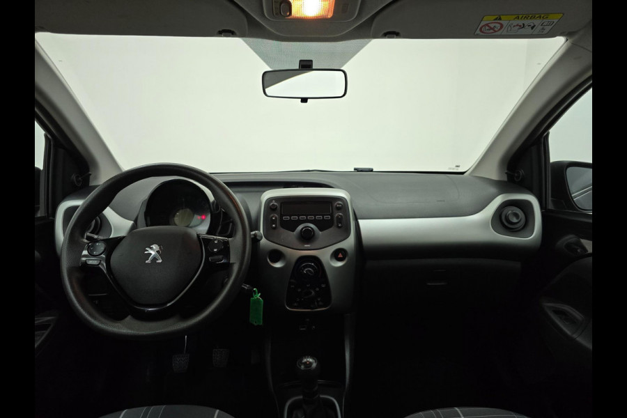 Peugeot 108 Occasion in zwart met airco en bluetooth connecten | Tweedehands Peugeot 108 zwart | Dagrij led | 5 deurs | Zuinig