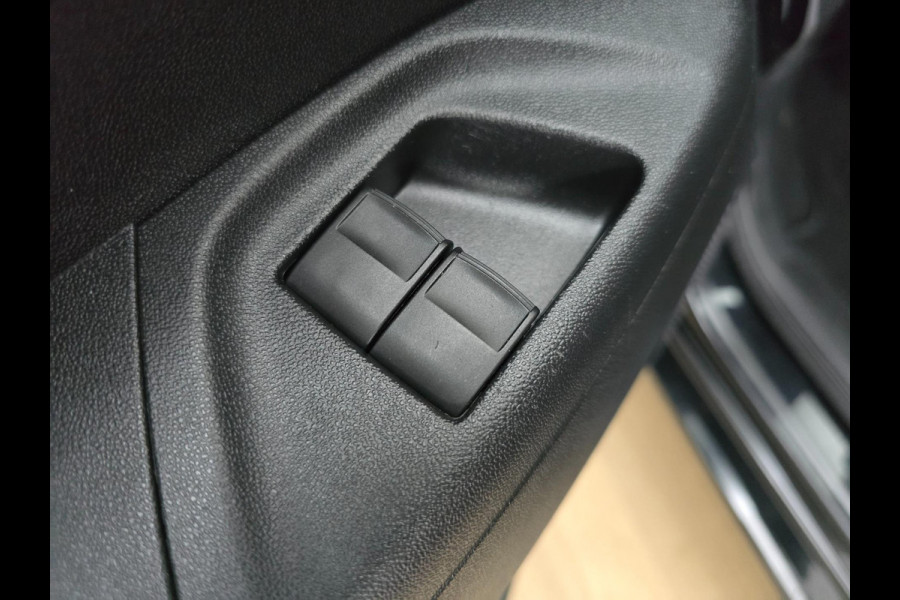 Peugeot 108 Occasion in zwart met airco en bluetooth connecten | Tweedehands Peugeot 108 zwart | Dagrij led | 5 deurs | Zuinig