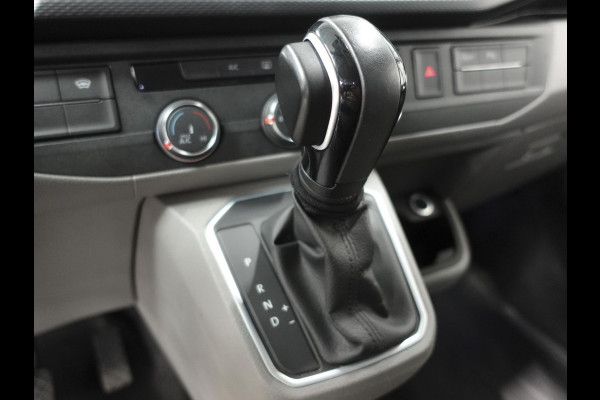 Volkswagen Transporter 2.0 TDI L2H1 Automaat Dubbele Cabine Airco Cruise Navi Parkeersensoren