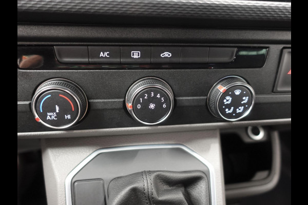 Volkswagen Transporter 2.0 TDI L2H1 Automaat Dubbele Cabine Airco Cruise Navi Parkeersensoren