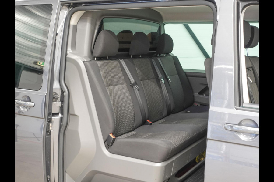 Volkswagen Transporter 2.0 TDI L2H1 Automaat Dubbele Cabine Airco Cruise Navi Parkeersensoren