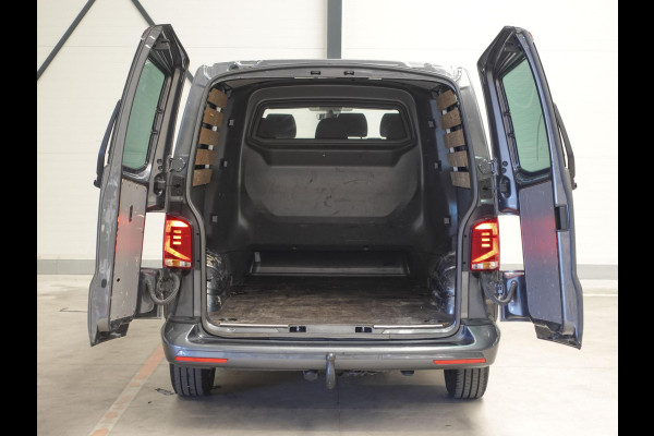Volkswagen Transporter 2.0 TDI L2H1 Automaat Dubbele Cabine Airco Cruise Navi Parkeersensoren