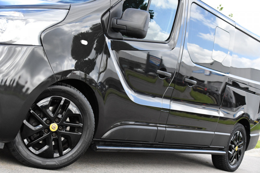 Renault Trafic 1.6 dCi T29 L2H1 DC Formula Edition Camera, Cruise, 145pk, 2 x Schuifdeur, Leder, multimedia, Clima, Trekhaak, Uniek!