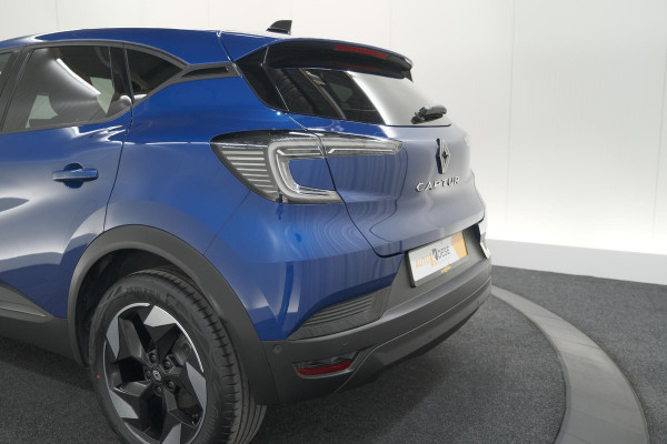 Renault Captur TCe 90 Techno | Camera | Navigatie | Apple Carplay | Pack Full Screen | 18 Inch Lichtmetalen Velgen